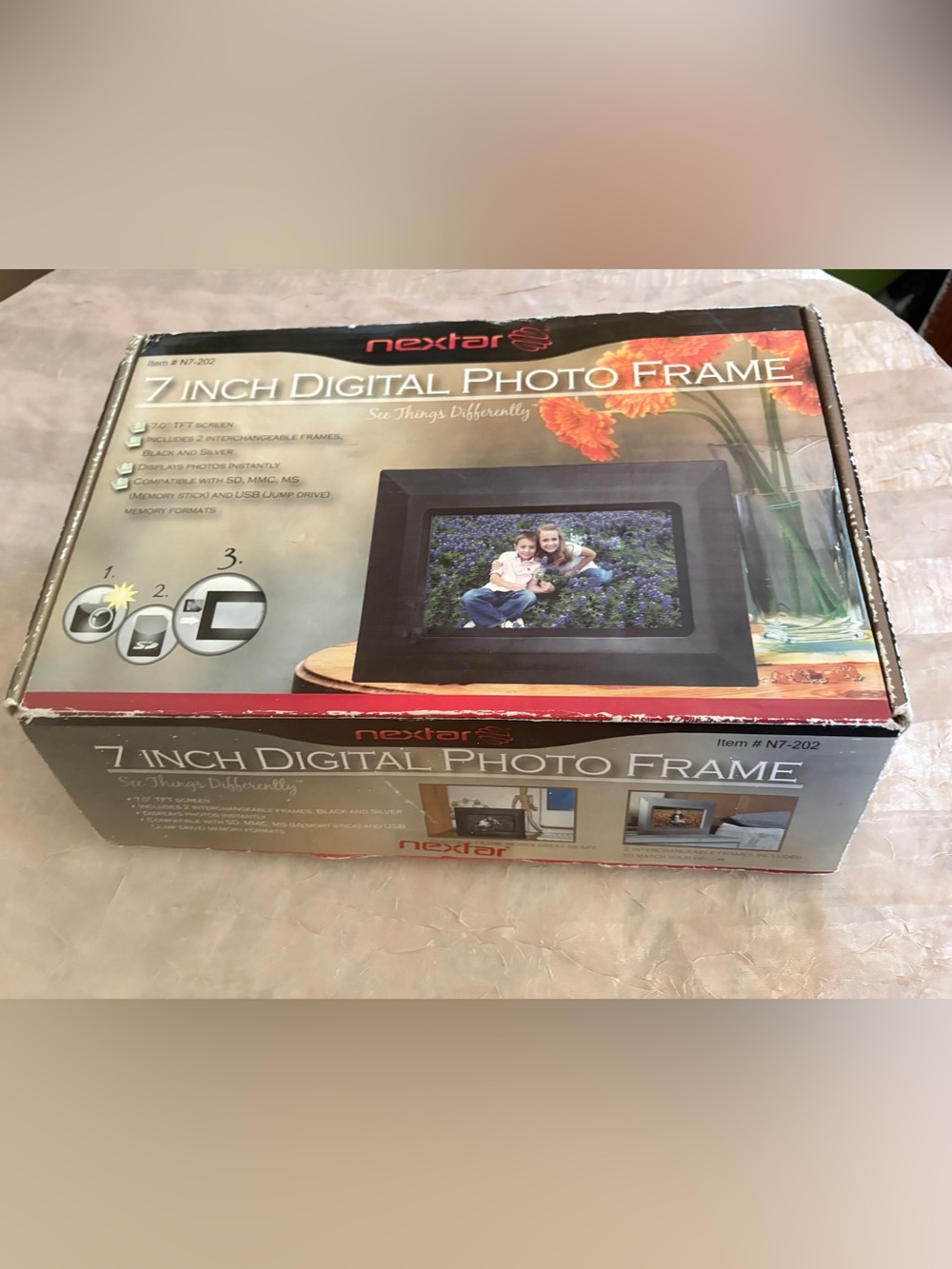 Nectar 7" Digital Photo Frame N7-202